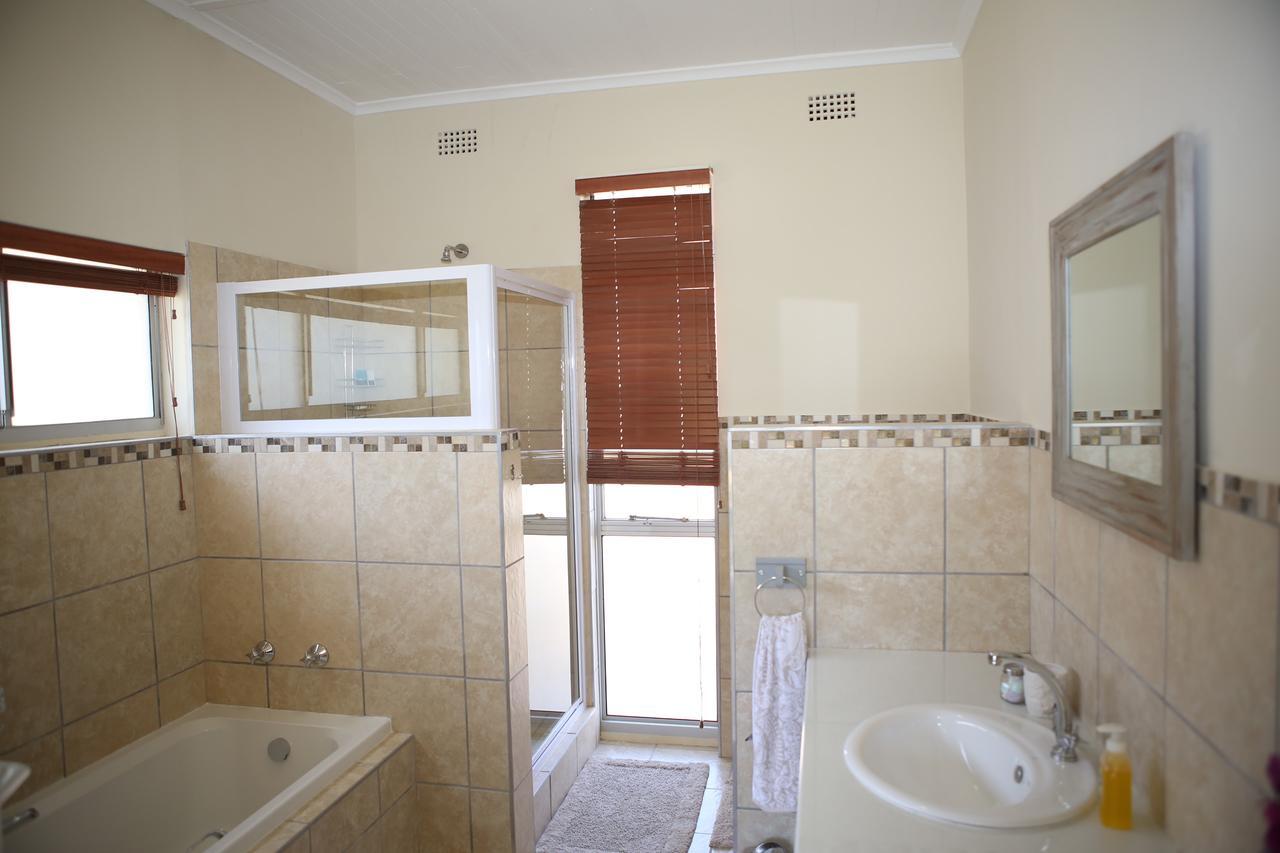 Rosa B&B Oudtshoorn Ngoại thất bức ảnh