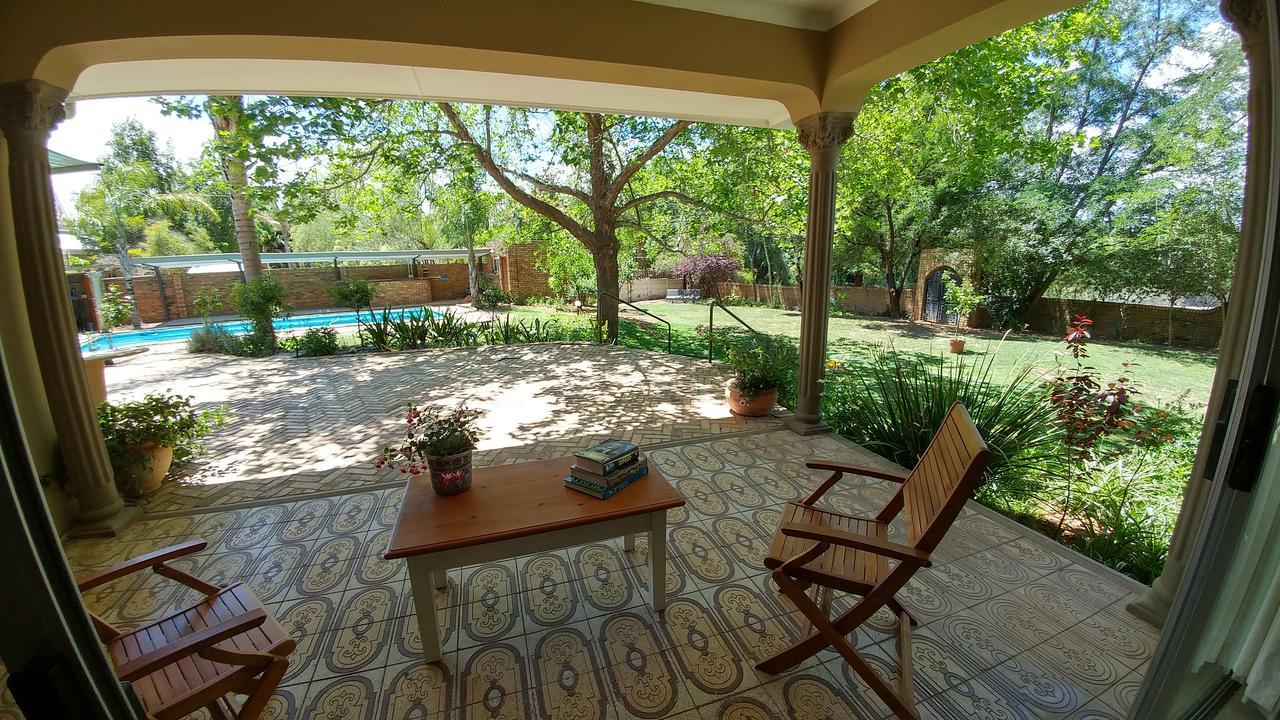 Rosa B&B Oudtshoorn Ngoại thất bức ảnh